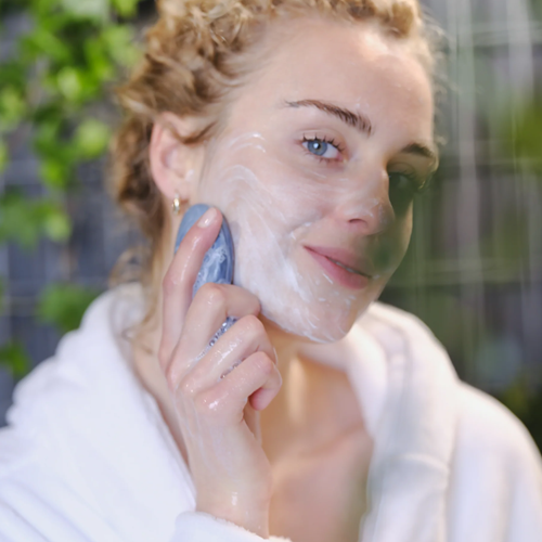 Foamie Cleansing Face Bar Too Coal Te Be True 